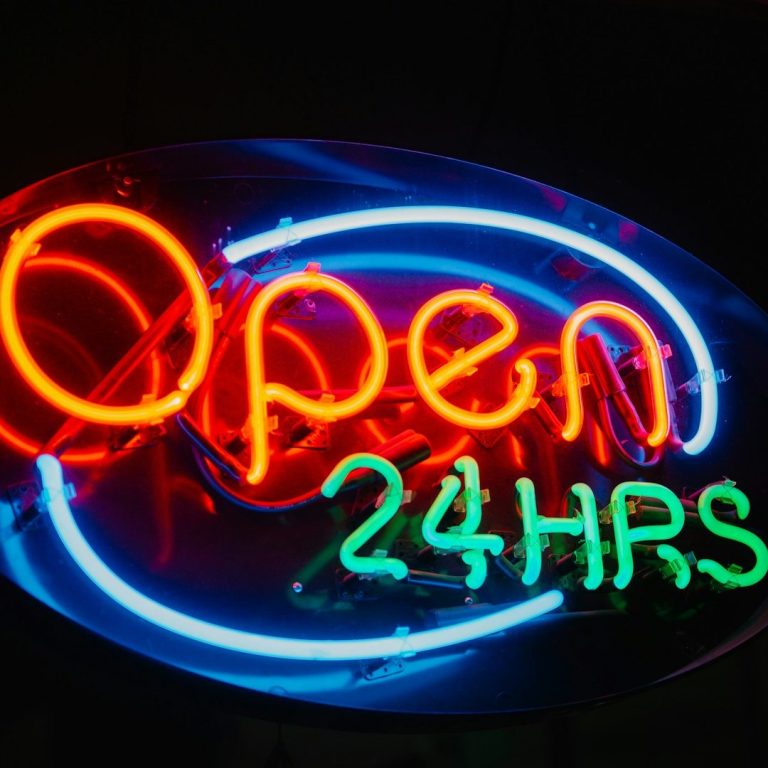 Airport Transfer Stoke On Trent Private Airport Transfer Vehicle Stoke on Trent